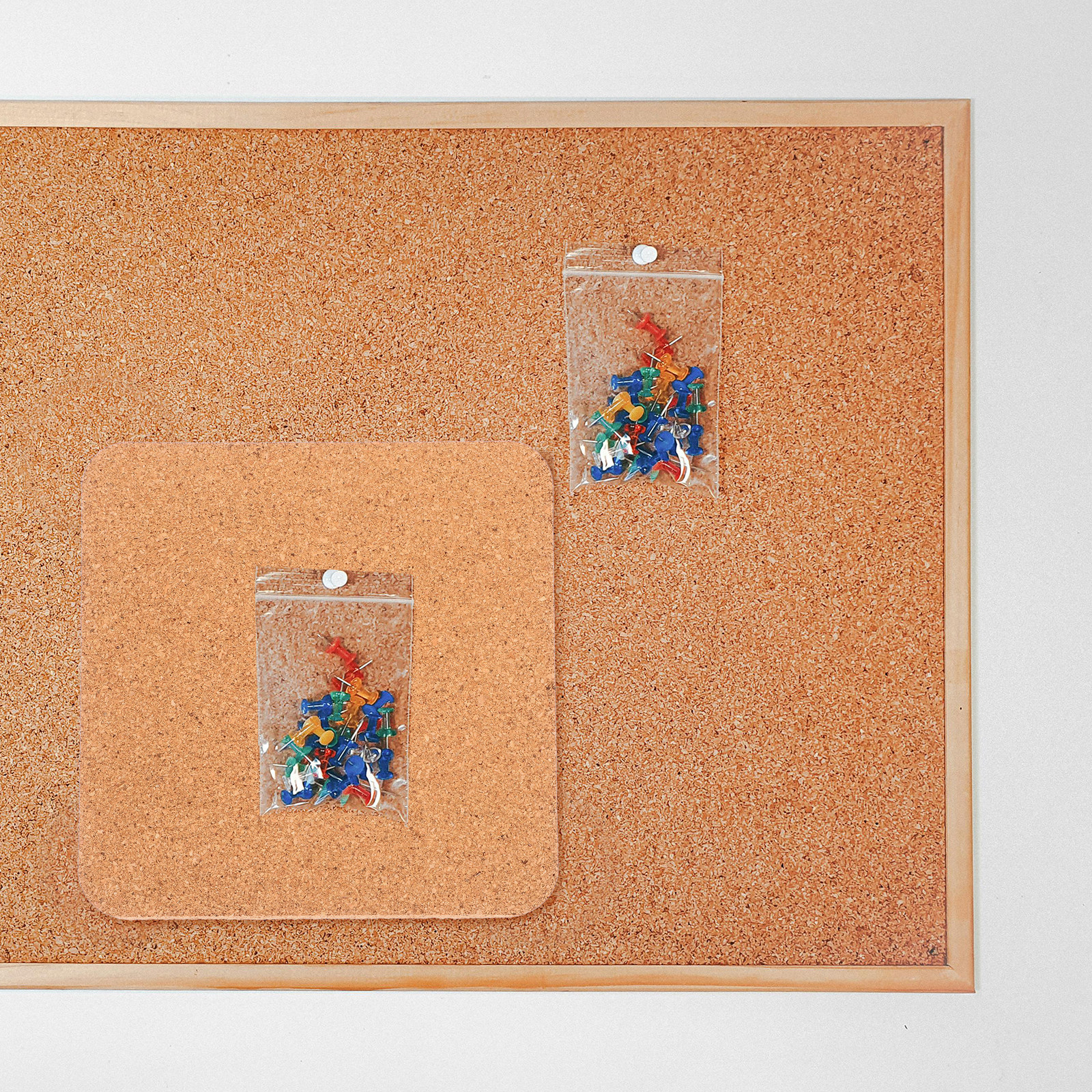 2Pcs Exquisite Cork Board Set  - Bulletin Board Cork のレビューと価格
